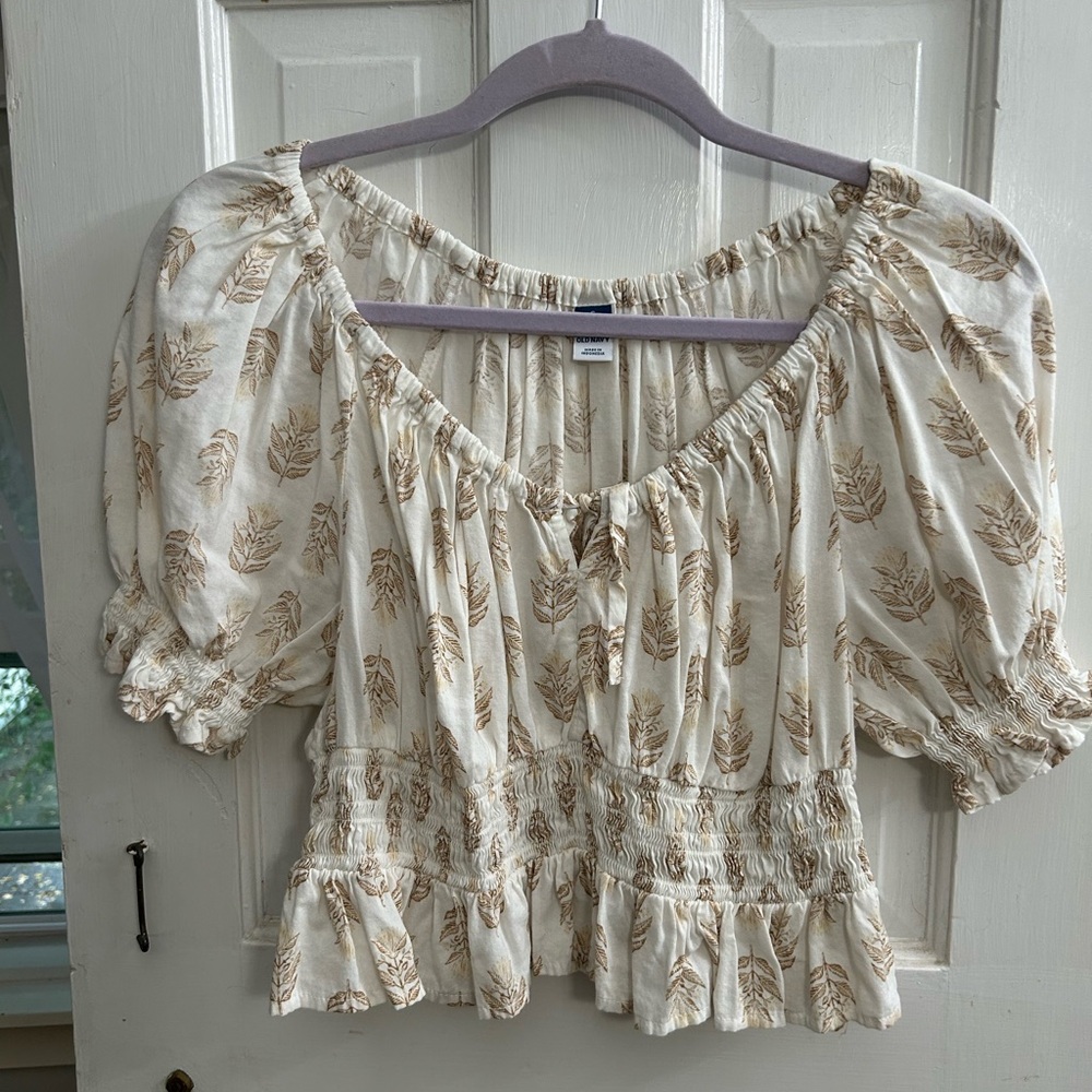 Old Navy Leaf Pattern Blouse